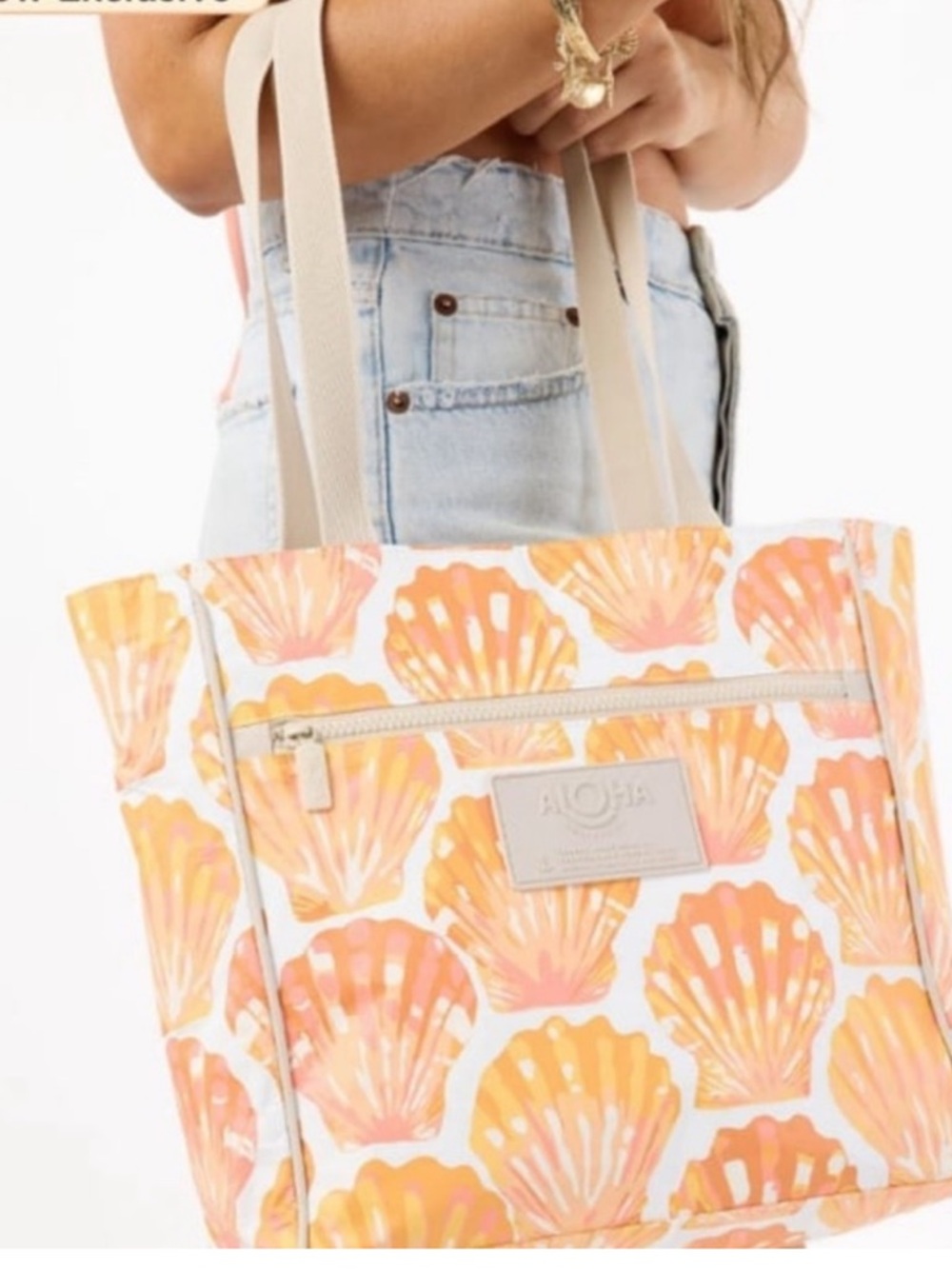 ALOHA Collection go to tote - Picture 4 of 4